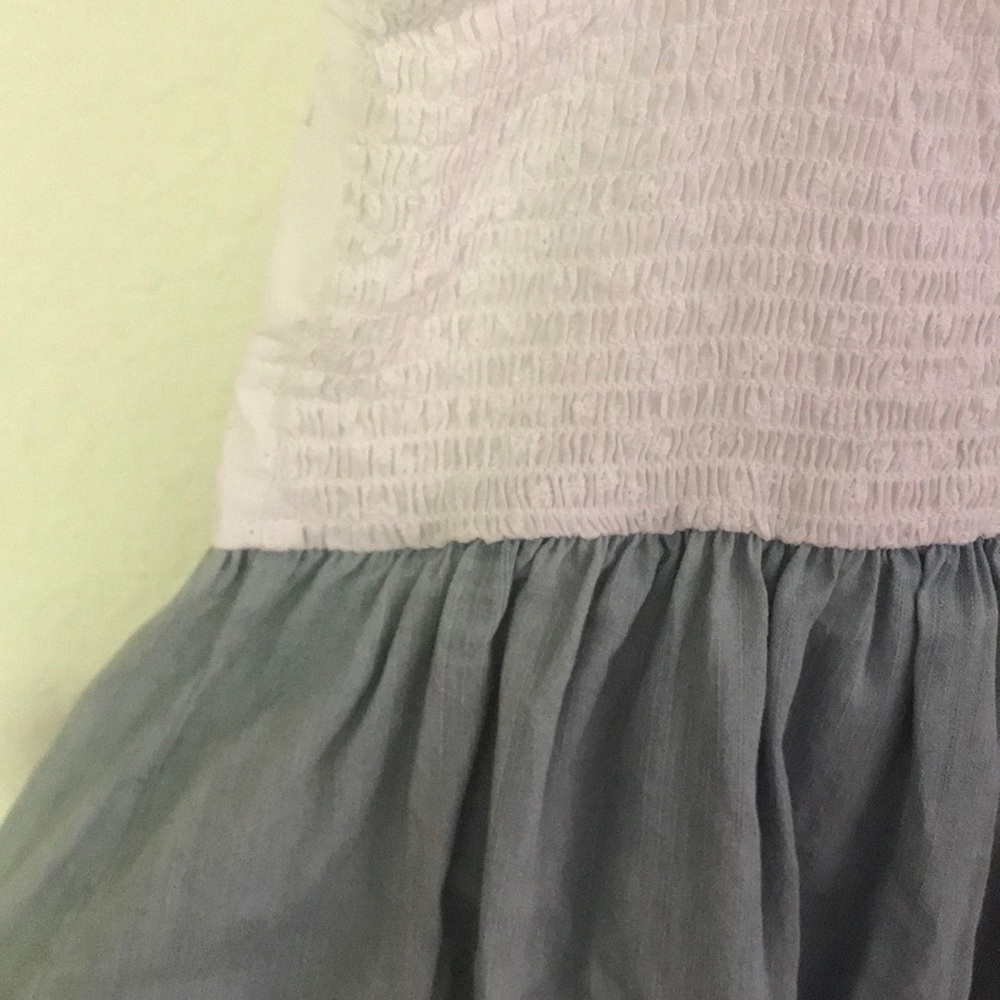 Dress - Picture 7 of 7